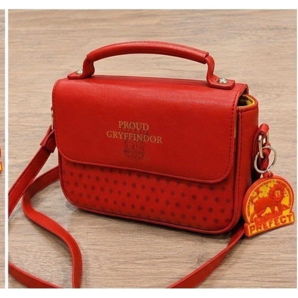 Harry Potter Gryffindor Mini Crossbody Bag – Proud Gryffindor